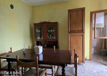 09.jpg - Quadrilocale Via Anton Maria Garbi 2, Tuoro sul Trasimeno - foto 10