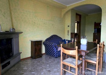 20.jpg - Quadrilocale Via Anton Maria Garbi 2, Tuoro sul Trasimeno - foto 21