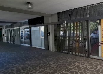 20250918_113036 copia.jpg - Locale Commerciale Reggio nell'Emilia - foto 2