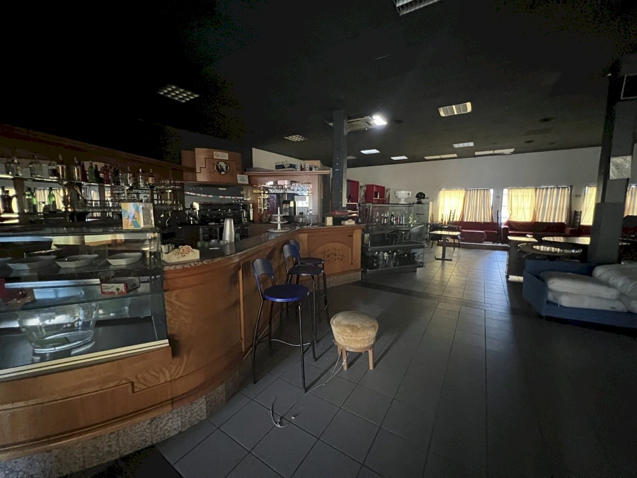 3.JPG - Commercial Premises Reggio nell'Emilia - photo 1