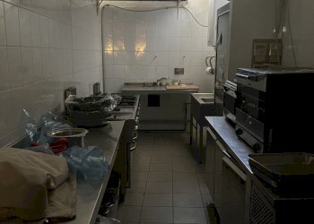 1.JPG - Locale Commerciale Reggio nell'Emilia - foto 2