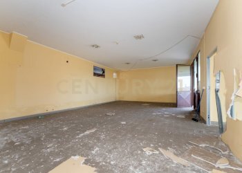 Piazza delle Scuole (9).jpg - Show room Via delle Scuole 1, Aci Castello - foto 8