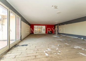 Piazza delle Scuole (34).jpg - Show room Via delle Scuole 1, Aci Castello - foto 26