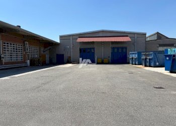 IMG-20250530-WA0037_risultato.jpg - Commercial Premises Via Giosuè Carducci 17, San Pietro Mosezzo - photo 3