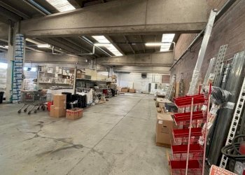 WhatsApp Image 2024-09-19 at 16.15.09 (1).jpeg - Locale Commerciale Via Giovanni Scazzola 74, Alessandria - foto 8