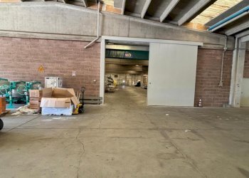 WhatsApp Image 2024-09-19 at 16.15.10.jpeg - Locale Commerciale Via Giovanni Scazzola 74, Alessandria - foto 11