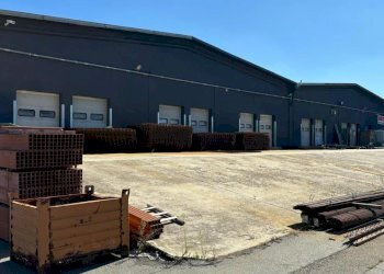 WhatsApp Image 2024-09-19 at 16.15.13.jpeg - Locale Commerciale Via Giovanni Scazzola 74, Alessandria - foto 15