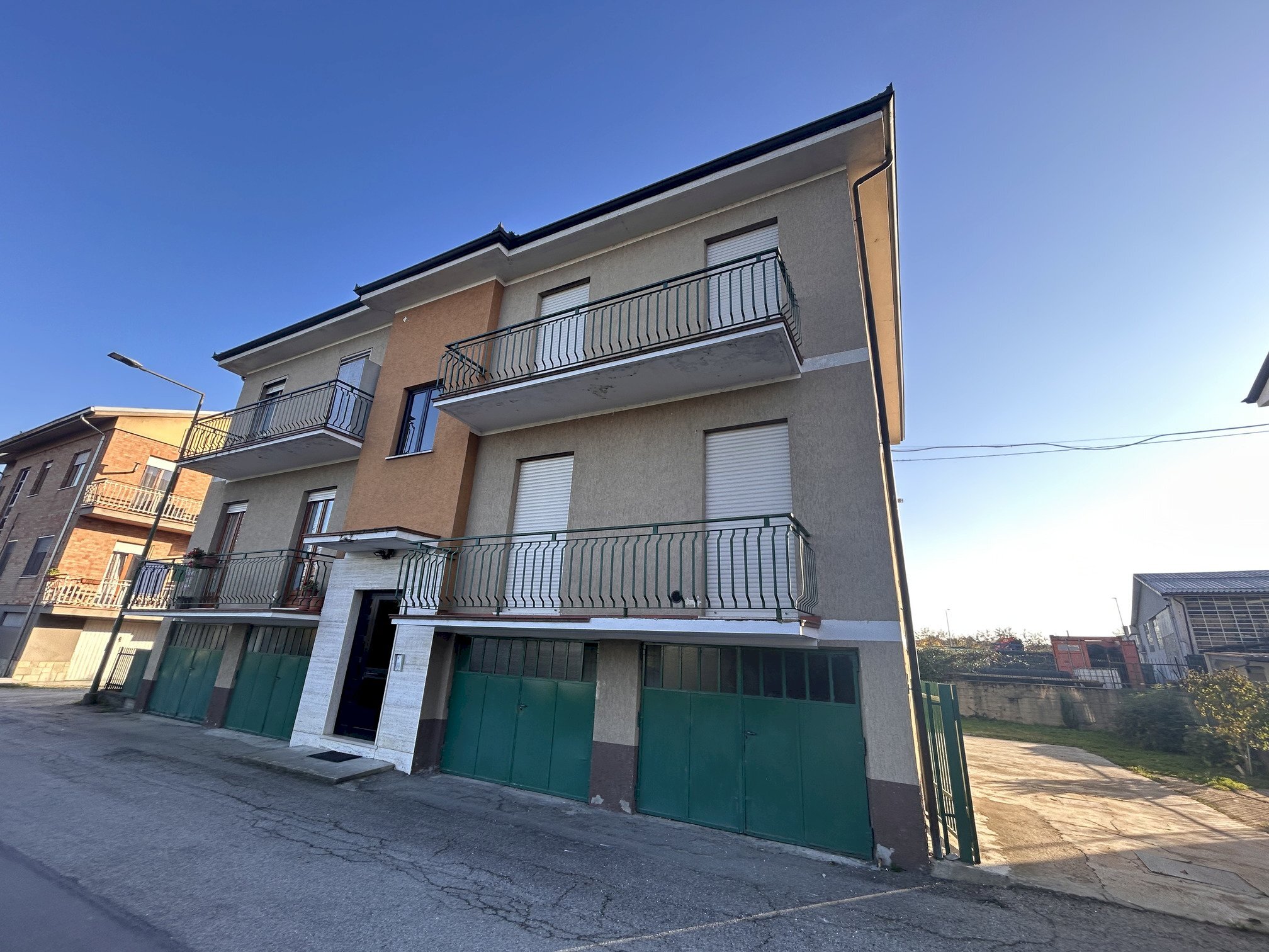 Four-room apartment Alba - photo 2