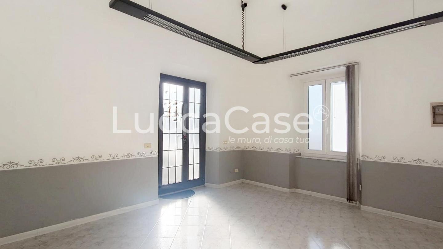 Office San Giuliano Terme - photo 1