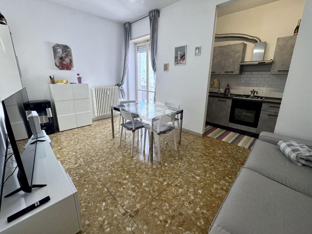 Three-room apartment Via Torino, Airasca - photo 1