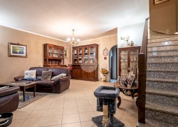 Villa a Schiera Via San Carlo, San Francesco al Campo - foto 3