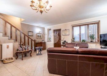 Villa a Schiera Via San Carlo, San Francesco al Campo - foto 6