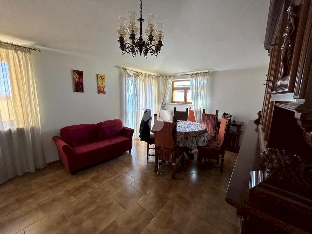 Four-room apartment Via Giacomo Matteotti, San Maurizio Canavese - photo 2