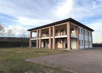 Commercial Premises via Sammarina, Castel Maggiore - photo 1