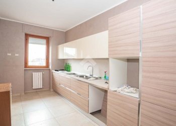 Appartamento Via Giosuè carducci, Ciriè - foto 5