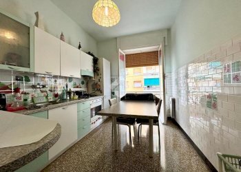 Trilocale Via Giovanni Opisso, Genova (zona Pegli) - foto 3