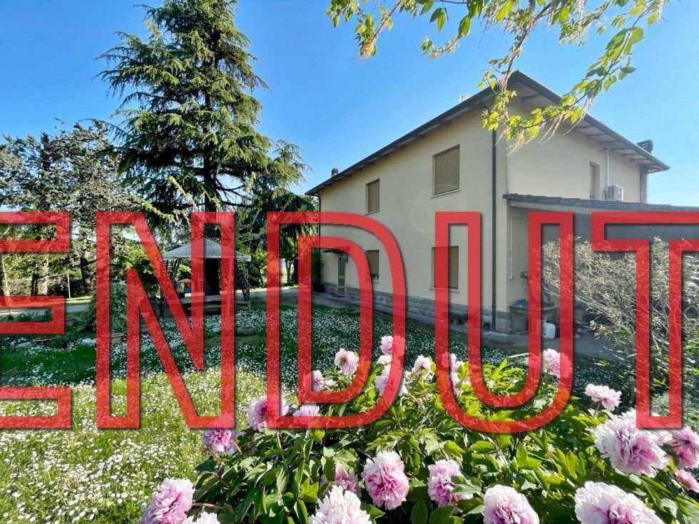 Villa Imola - foto 1