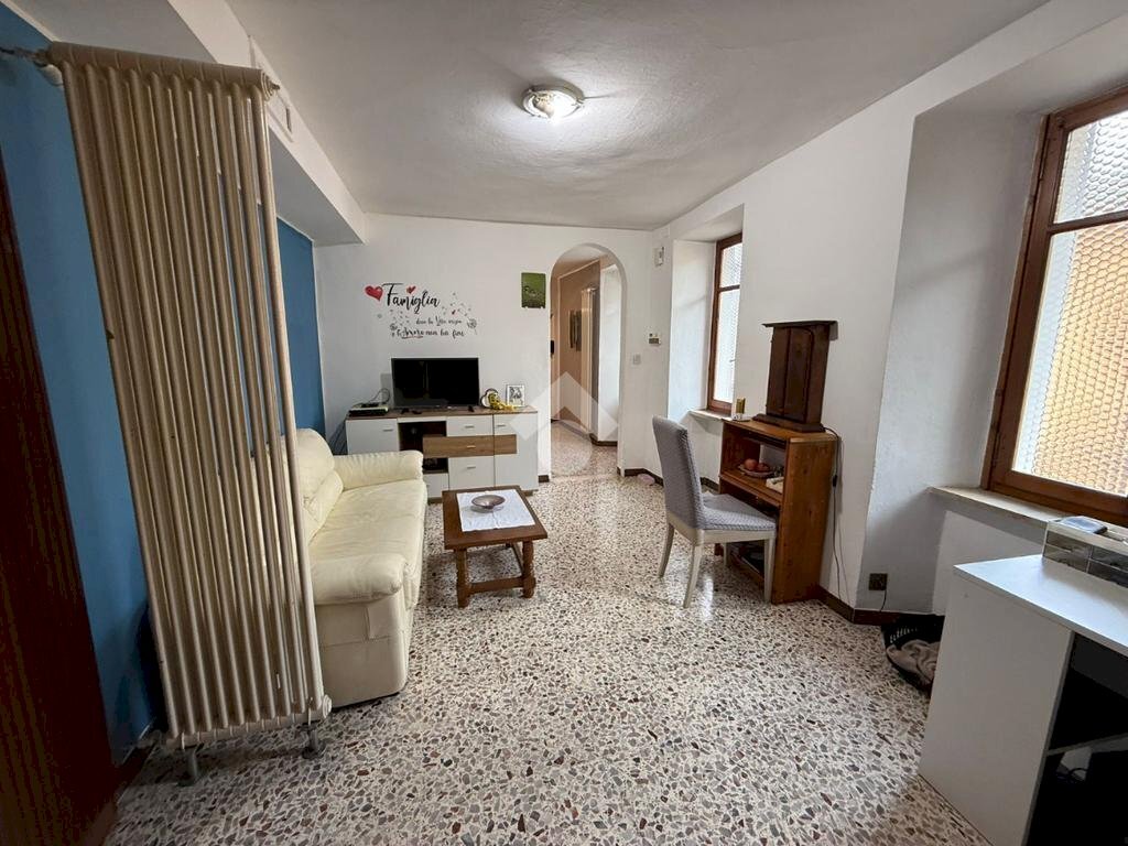 Four-room apartment Via sant'ignazio, Lanzo Torinese - photo 2