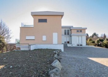 Villa Montevecchia - foto 1