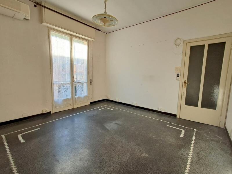 Trilocale Savona (zona La Rusca) - foto 2