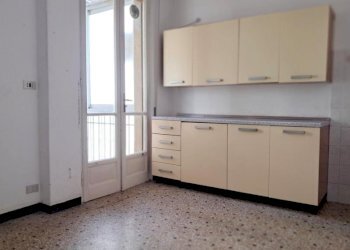 Trilocale Savona (zona La Rusca) - foto 9