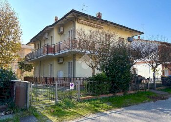 Bilocale Viale Segantini, Cesenatico - foto 1