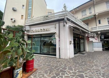 Shop Via Rotonda 1 Maggio, Cervia - photo 1