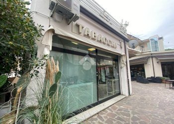 Shop Via Rotonda 1 Maggio, Cervia - photo 10