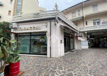 Shop Via Rotonda 1 Maggio, Cervia - photo 16