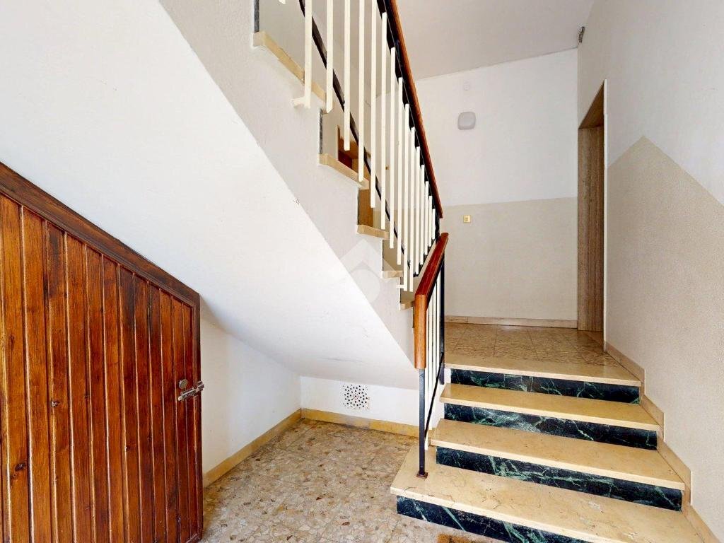 Trilocale Via Ugo Bassi, Cento - foto 2