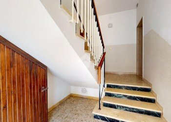 Trilocale Via Ugo Bassi, Cento - foto 2