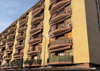 Two-room apartment Via Delle Ande, Milano (neighborhood Gallaratese) - photo 1