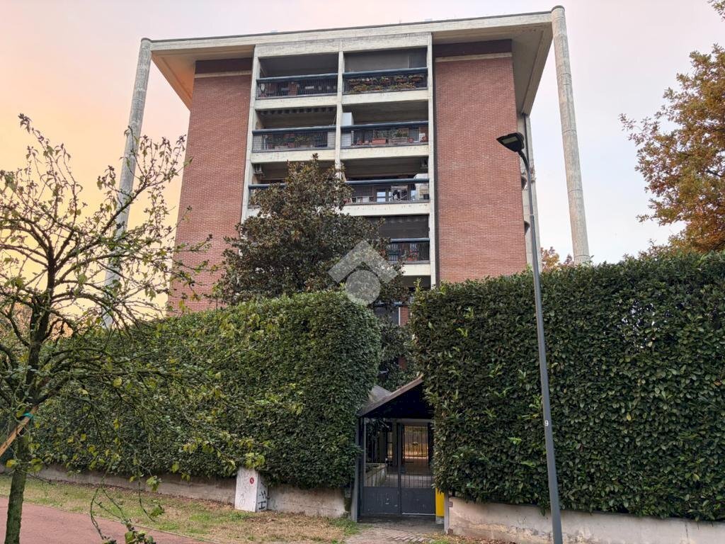 Trilocale Via Gaetano Fichera, Milano (zona Gallaratese) - foto 1