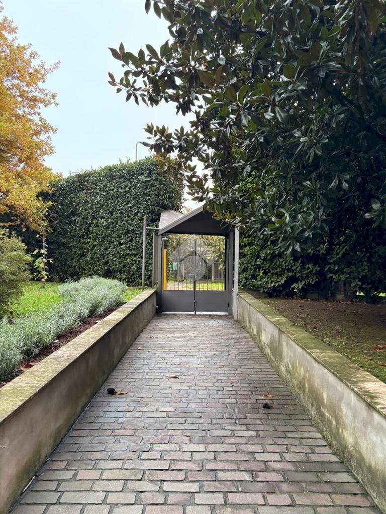 Trilocale Via Gaetano Fichera, Milano (zona Gallaratese) - foto 2