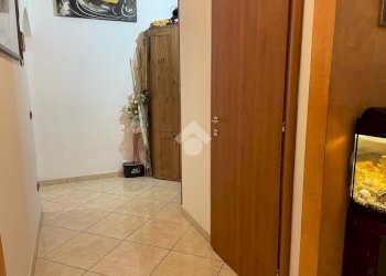 Four-room apartment Piazza carlo alberto dalla chiesa, Parma (neighborhood San Leonardo) - photo 5