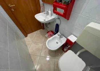 Four-room apartment Piazza carlo alberto dalla chiesa, Parma (neighborhood San Leonardo) - photo 30