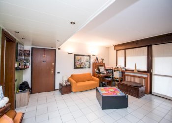 Trilocale Via manaresi, Milano (zona Baggio) - foto 1