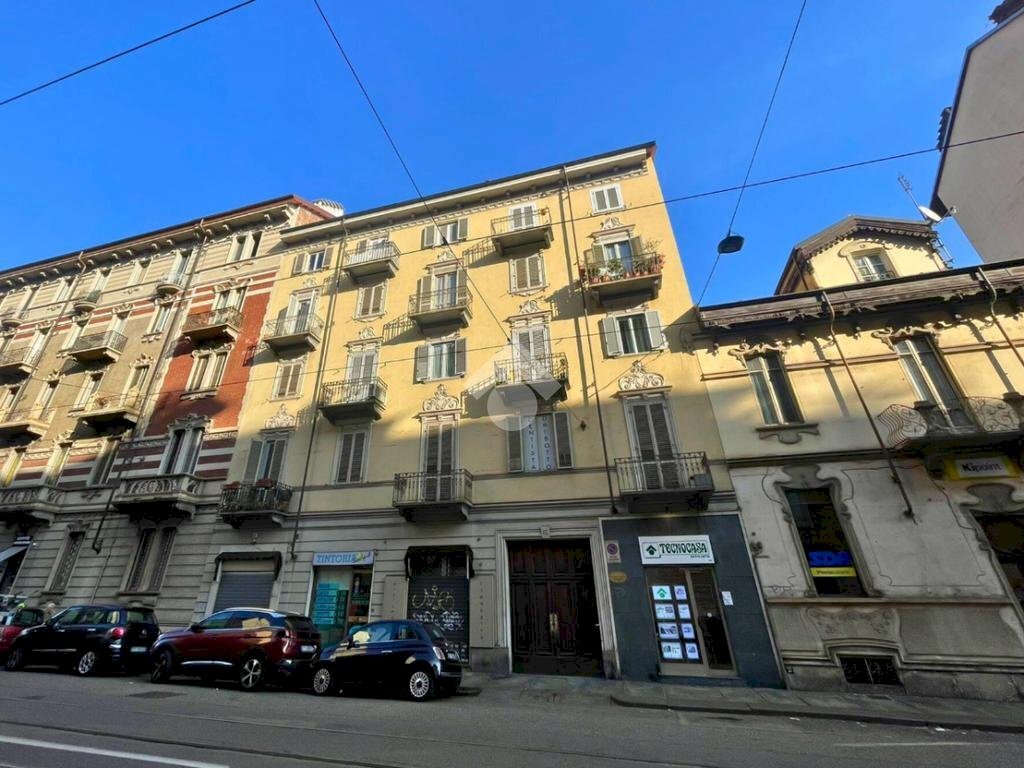 Box Via Luigi Cibrario, Torino (zona San Donato) - foto 2