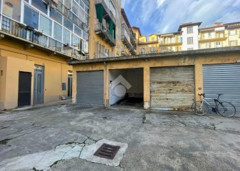 Box Via Luigi Cibrario, Torino (zona San Donato) - foto 4