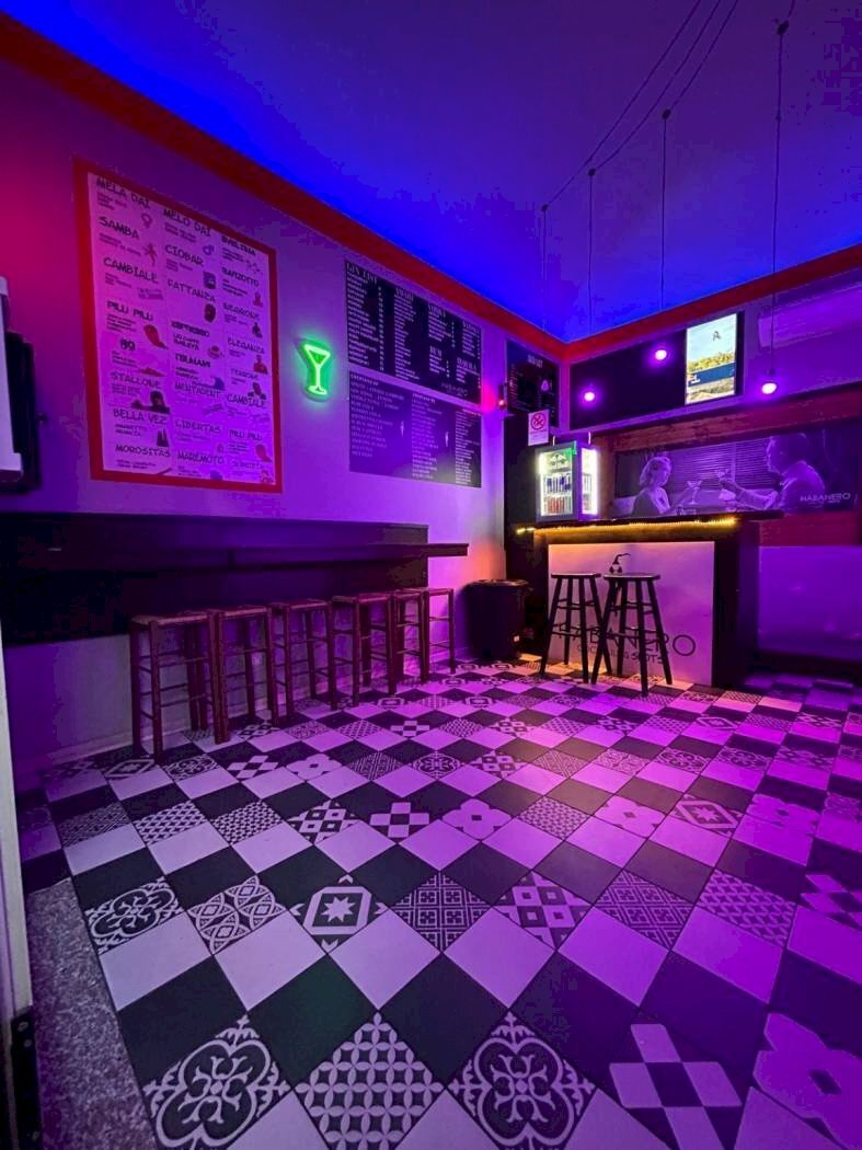 Bar - Tobacco - Ricevitoria Via de' Castagnoli, Bologna (neighborhood Centro Storico) - photo 1