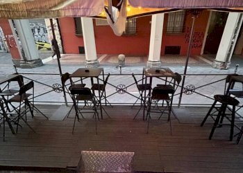 Bar - Tabacchi - Ricevitoria Via de' Castagnoli, Bologna (zona Centro Storico) - foto 6