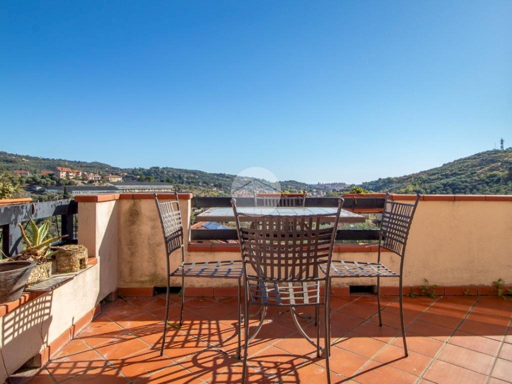 Appartamento Via Gioiosa, Imperia - foto 2