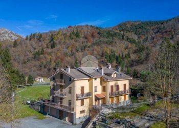 Two-room apartment Viale Brigate Partigiane, Pornassio - photo 16