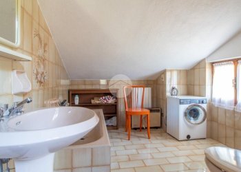 Two-room apartment Viale Brigate Partigiane, Pornassio - photo 13