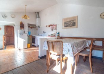 Three-room apartment Vico Chiuso, Rezzo - photo 6