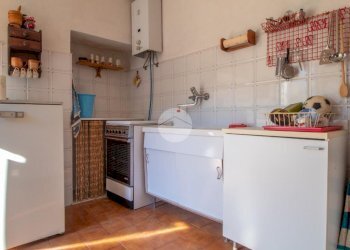 Three-room apartment Vico Chiuso, Rezzo - photo 10