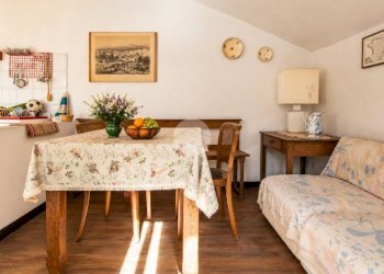 Three-room apartment Via Generale G. B. Dian, Rezzo - photo 7
