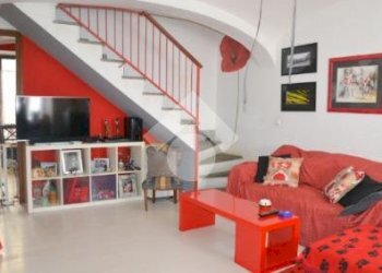 Semi-detached house Frazione serravalle, Asti - photo 1