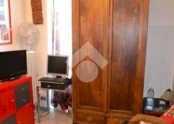 Semi-detached house Frazione serravalle, Asti - photo 8