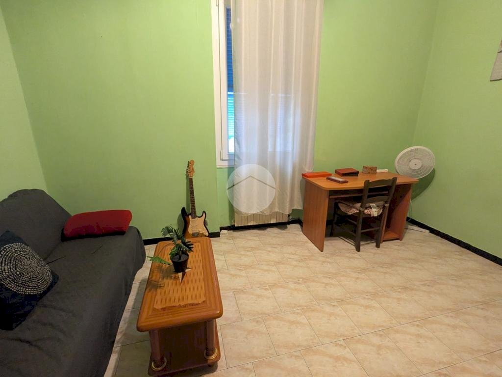 Three-room apartment Via Zella, Genova (neighborhood Certosa) - photo 2